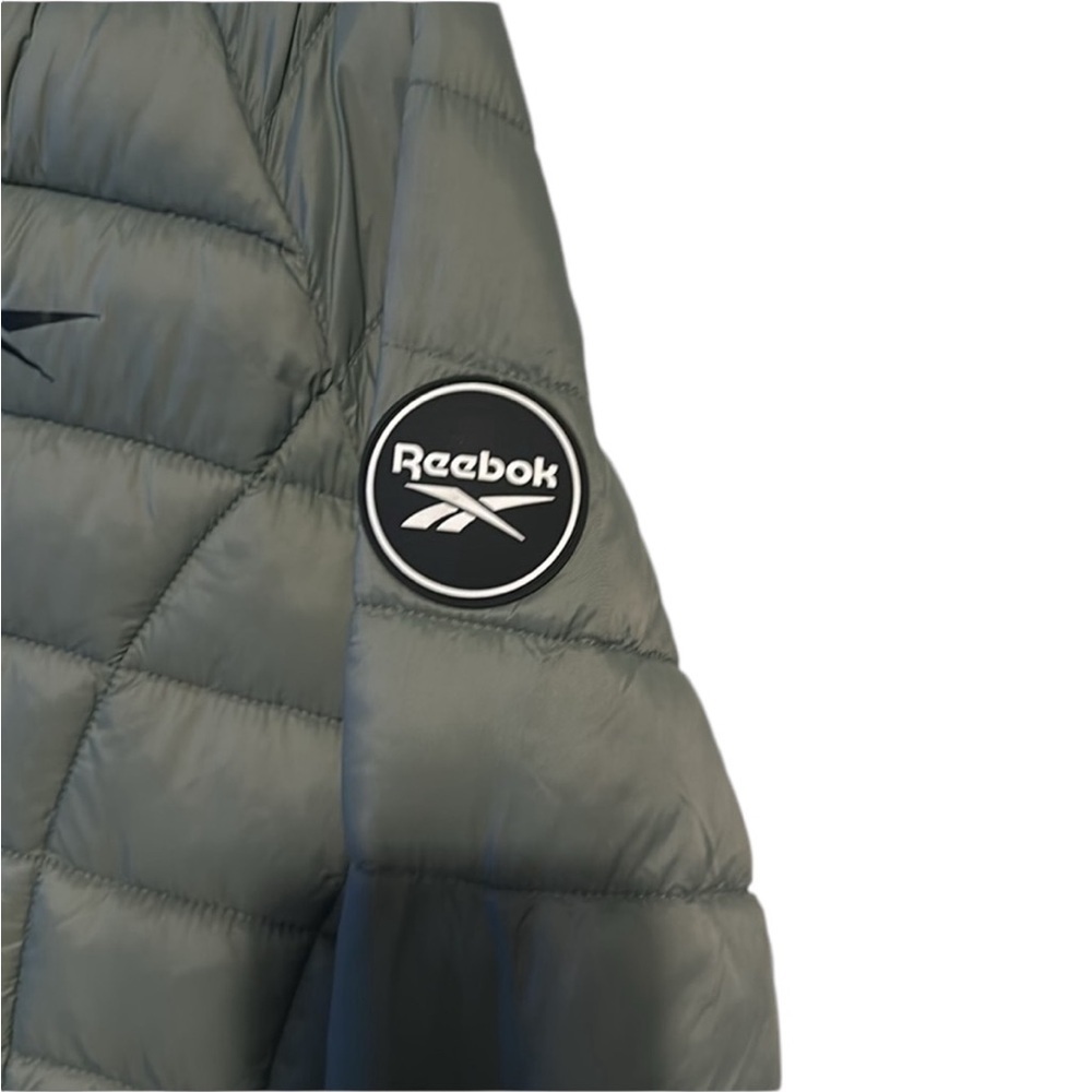 Reebok Women Jacket - Packable Quilted Puffer Coat - Casual Jacket for Women - Picture 3 of 10